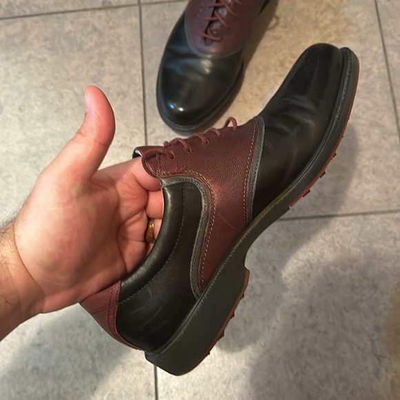 Ecco shoes size 9 Black and burgundy - Picture 3 of 4